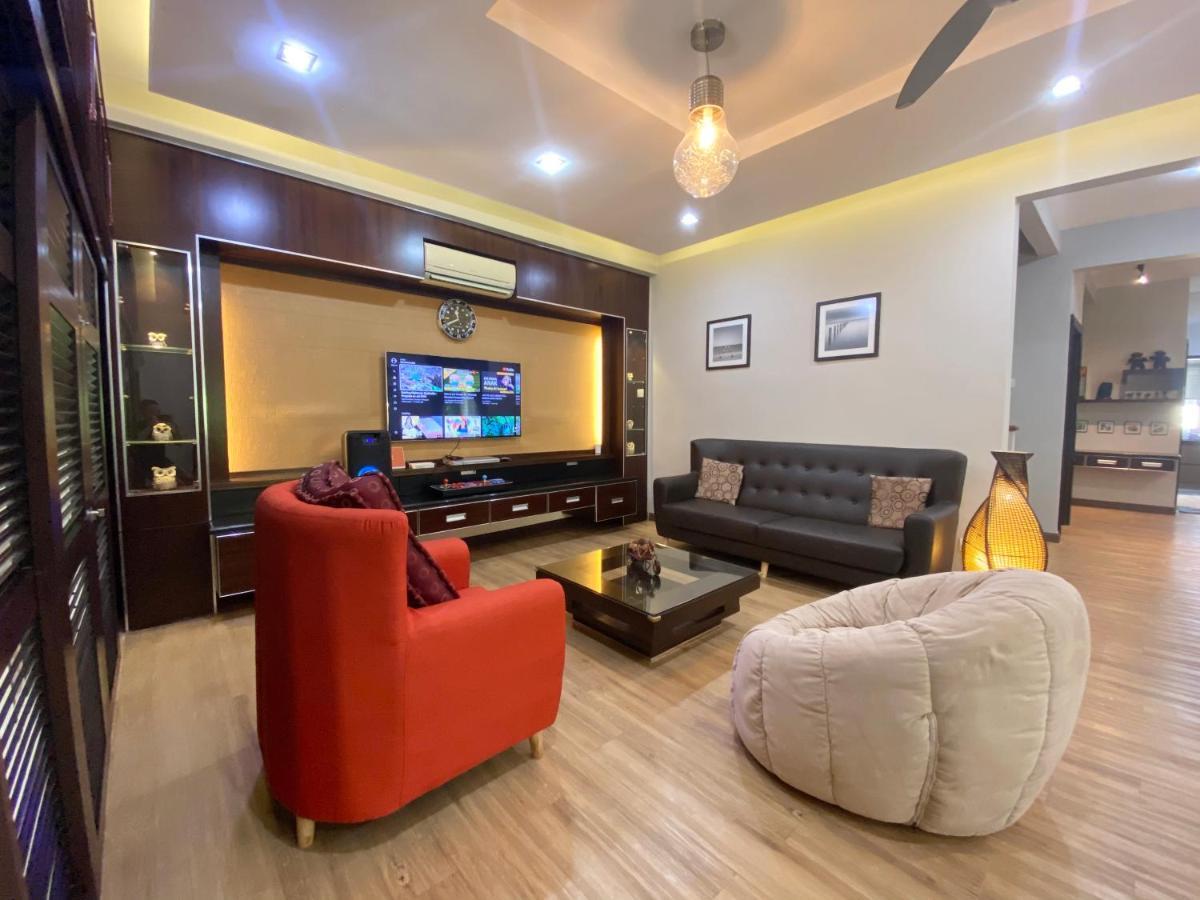 Langkawi Cozy Holiday Home At Bukit Indah By Zervin Kuah Exterior foto